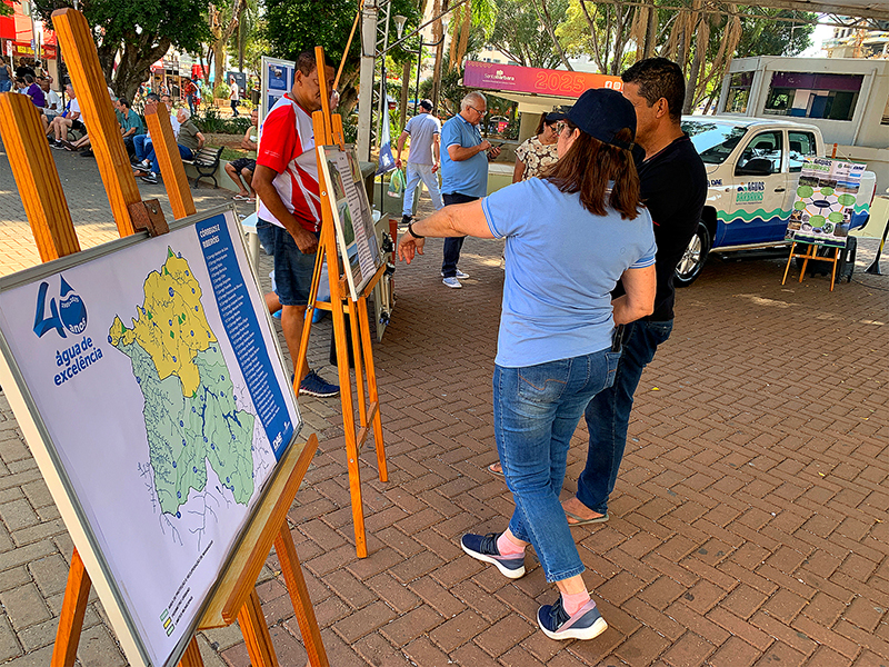 Ação do DAE na Praça Central celebra 40 anos da Autarquia e aproxima comunidade