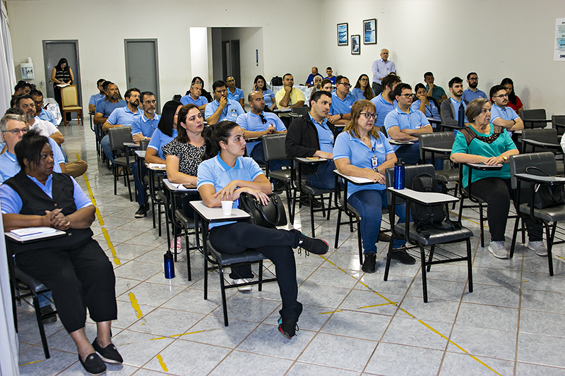 DAE promove capacitação sobre uso da Inteligência Artificial em contratações públicas