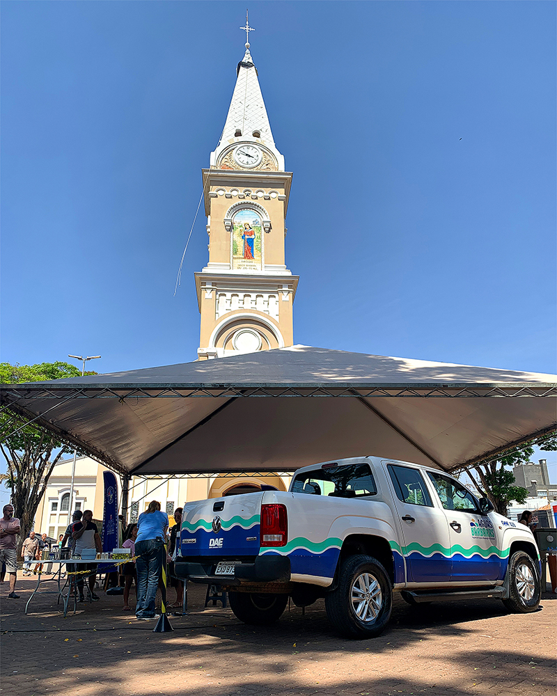 Ação do DAE na Praça Central celebra 40 anos da Autarquia e aproxima comunidade