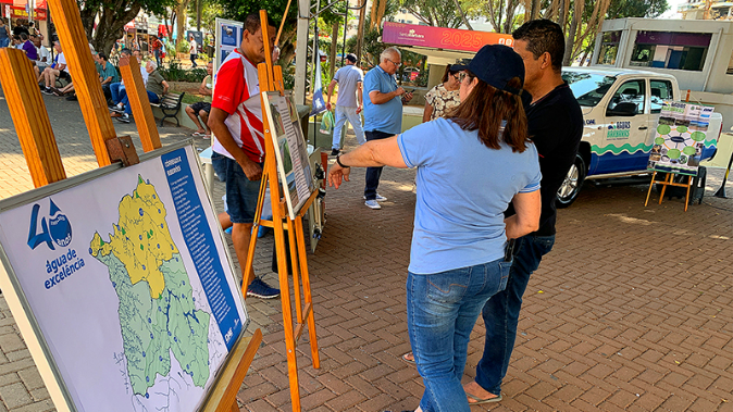Foto: Ação do DAE na Praça Central celebra 40 anos da Autarquia e aproxima comunidade